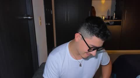 lexmiller18 online show from 11, 11, 2025