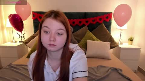 Snapshot of lexxxyone chatting on 17, 2, 2025 lexxxyone online show from 17, 2, 2025