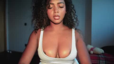 Snapshot of lexy_squirt_queen chatting on 28, 7, 2026 LEXY - Independent account online show from 28, 7, 2026