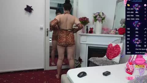 Snapshot of lexyrene chatting on 24, 4, 2026 Adina online show from 24, 4, 2026