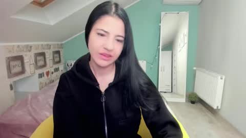 lexyswett online show from 8, 12, 2024