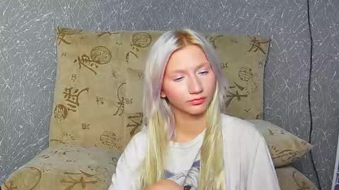 Leya online show from 15, 9, 2025