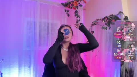 Snapshot of leyla_collins chatting on 20, 12, 2024 online show from 20, 12, 2024