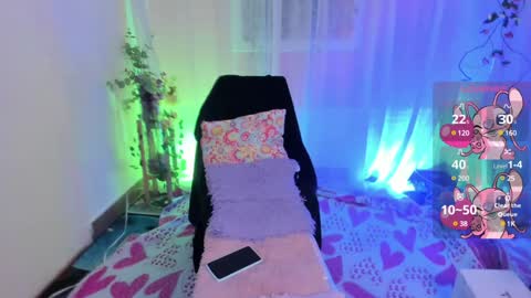 Snapshot of leyla_collins chatting on 21, 12, 2024 online show from 21, 12, 2024