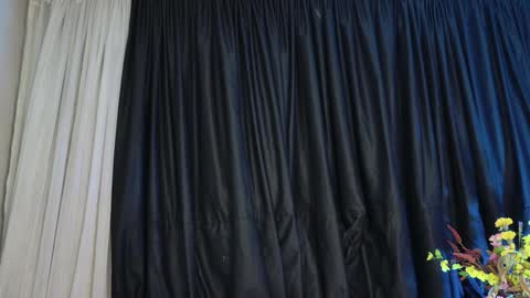 Snapshot of leyla_collins chatting on 13, 2, 2025 online show from 13, 2, 2025