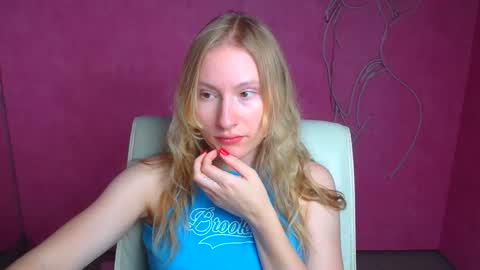 Snapshot of leylaice chatting on 1, 10, 2025 Leyla online show from 1, 10, 2025