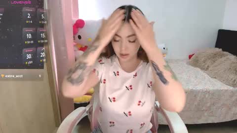 Leyla  online show from 30, 4, 2026