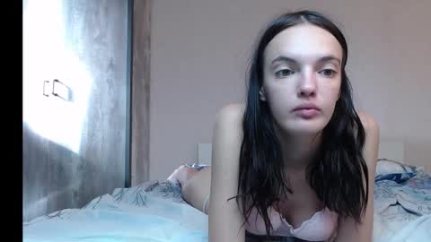 Snapshot of lia__meow chatting on 10, 9, 2025 Lia online show from 10, 9, 2025