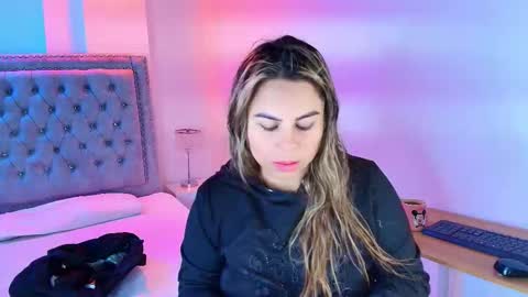 Lia  online show from 25, 2, 2026