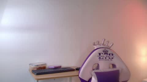 Lia  online show from 26, 5, 2026