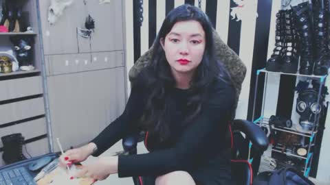 Snapshot of lia_izumy chatting on 11, 1, 2025 . online show from 11, 1, 2025