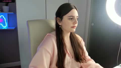 Snapshot of lia_lil chatting on 29, 9, 2025 Lia online show from 29, 9, 2025