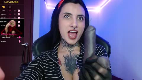 lia spicy   ig online show from 16, 12, 2024