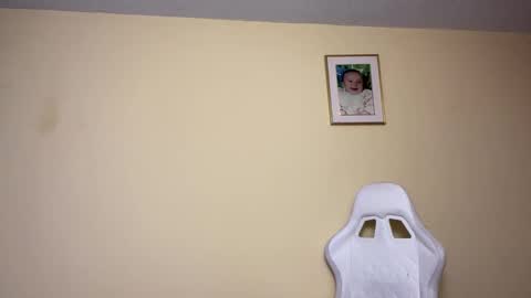 Snapshot of lia_queen610 chatting on 17, 2, 2026 Little Queen Lia online show from 17, 2, 2026