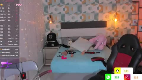 Camila online show from 24, 2, 2025