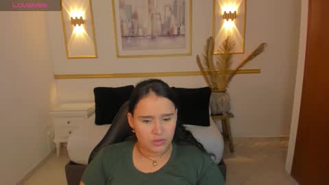 Lia  online show from 7, 1, 2026