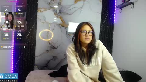 lia summer1 online show from 17, 2, 2025