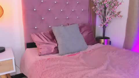 Snapshot of liaa_queen chatting on 21, 4, 2026 liaa_queen online show from 21, 4, 2026