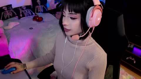 Liaa  online show from 11, 10, 2025