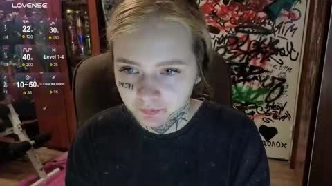 liaaa_li online show from 30, 10, 2025