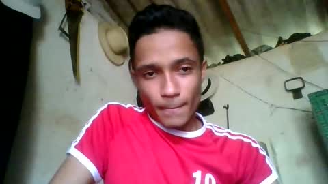 Snapshot of liaancastro chatting on 3, 10, 2025 liaancastro online show from 3, 10, 2025