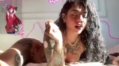 Snapshot of liaforyou chatting on 27, 6, 2026 val and tina online show from 27, 6, 2026