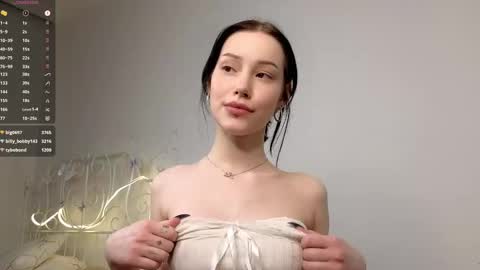 Snapshot of liaglamour chatting on 2, 3, 2025 Lia online show from 2, 3, 2025