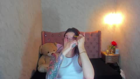 Snapshot of liaharrys chatting on 16, 2, 2025 Lia online show from 16, 2, 2025