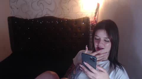 Snapshot of liaharrys chatting on 8, 3, 2025 Lia online show from 8, 3, 2025