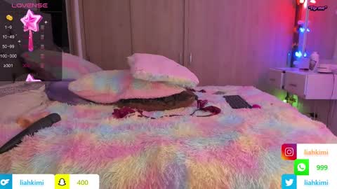 Lia  online show from 16, 1, 2025