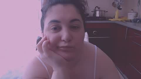 Snapshot of liahsofty chatting on 5, 7, 2026 miss Lia colection for travel online show from 5, 7, 2026