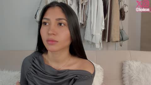 Snapshot of liajohnsons_ chatting on 3, 3, 2026 Lia Johnsons online show from 3, 3, 2026