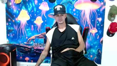 Snapshot of liam_andres12 chatting on 7, 7, 2026 Andres online show from 7, 7, 2026