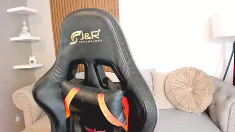 Liam Collins online show from 22, 11, 2025