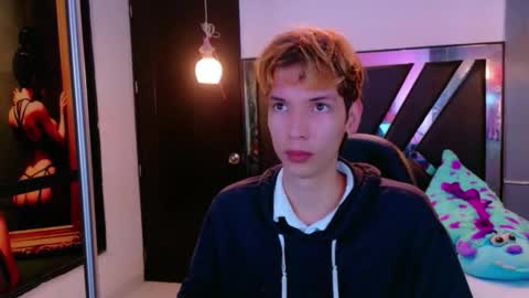 Snapshot of liam_green1 chatting on 7, 2, 2026 liam_green1 online show from 7, 2, 2026