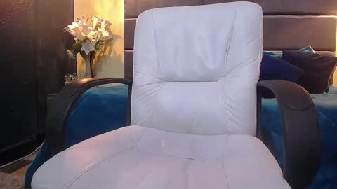 Liam online show from 22, 2, 2025