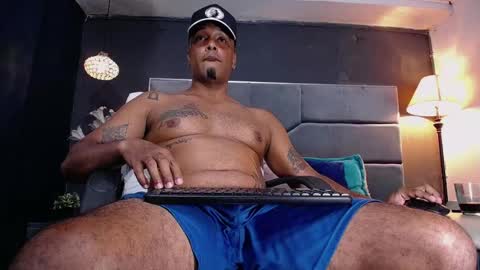 Liam online show from 8, 9, 2025