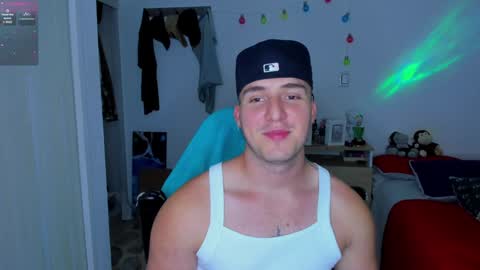 Snapshot of liam_oficial chatting on 25, 1, 2025 liam online show from 25, 1, 2025