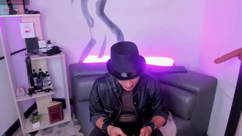 LiamDeep online show from 5, 11, 2025