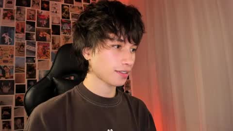 Liam online show from 7, 4, 2026