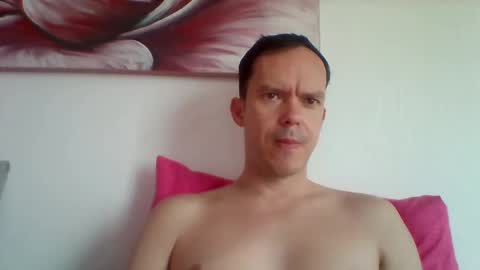 Snapshot of liamrosezn chatting on 9, 12, 2024 LiamRose online show from 9, 12, 2024