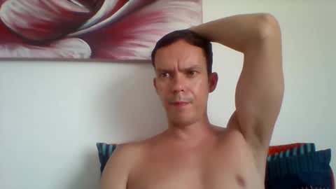 Snapshot of liamrosezn chatting on 18, 12, 2024 LiamRose online show from 18, 12, 2024