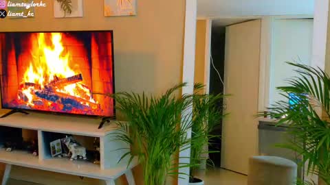 Tell me Liam online show from 30, 9, 2025