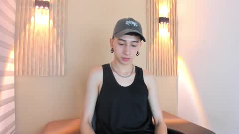 lian_cameron online show from 4, 2, 2026