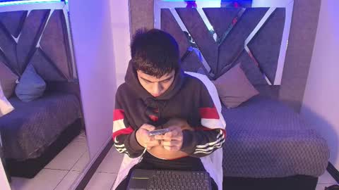 Snapshot of lian_foox chatting on 14, 9, 2025 lian online show from 14, 9, 2025
