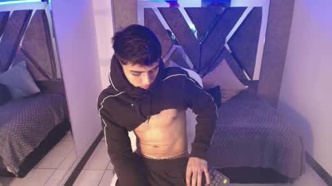 Snapshot of lian_foox chatting on 20, 9, 2025 lian online show from 20, 9, 2025