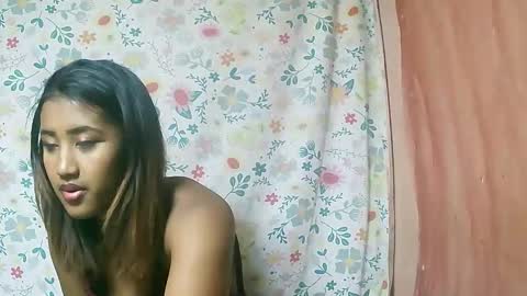 Liana9794 online show from 9, 6, 2026