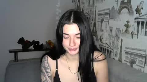 liana_diva online show from 5, 1, 2025