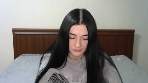 liana_diva online show from 25, 2, 2025