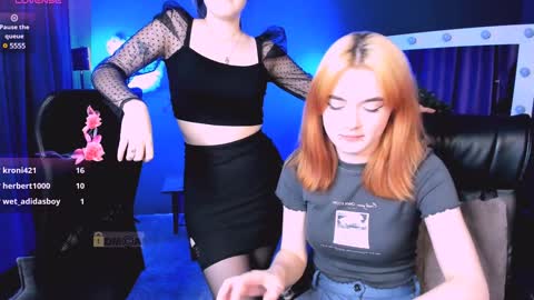 Little Liana  online show from 26, 1, 2025